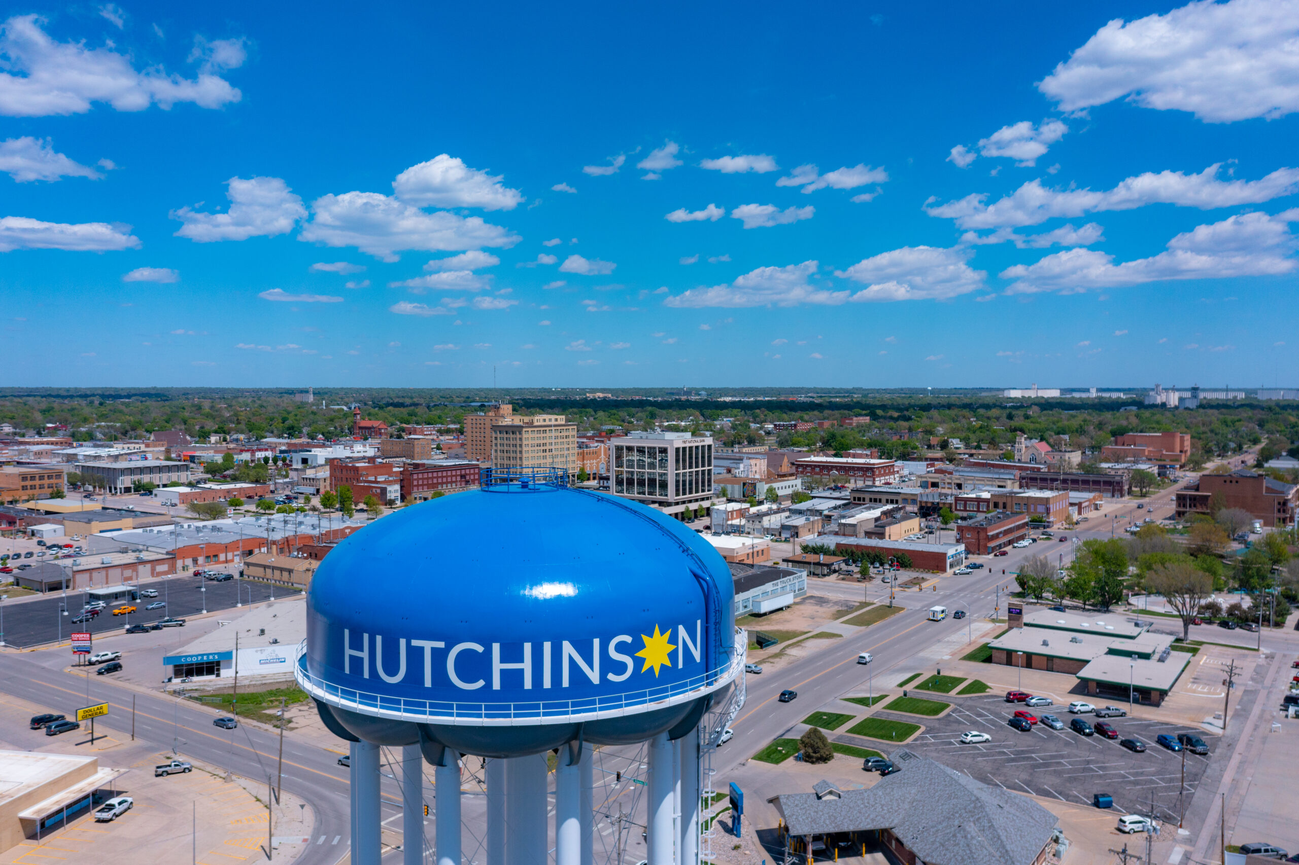 Aerial view of Hutchinson Kansas, the home of Hutchinson Dumpster Rental your one stop shop for all your roll of dumpster needs